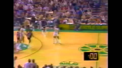 NBA: San Antonio vs Seattle 4/28/1982<br>