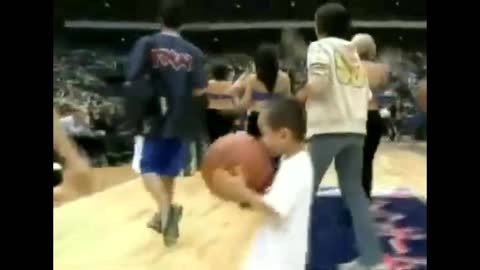 NBA: L.A. Clippers vs Seattle 10/31/2003